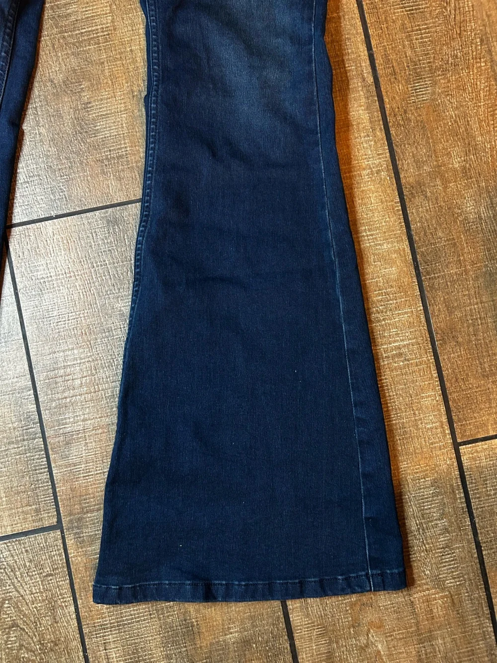 Free People Denim Slip On Flare Sz 31 / 17W / 33L